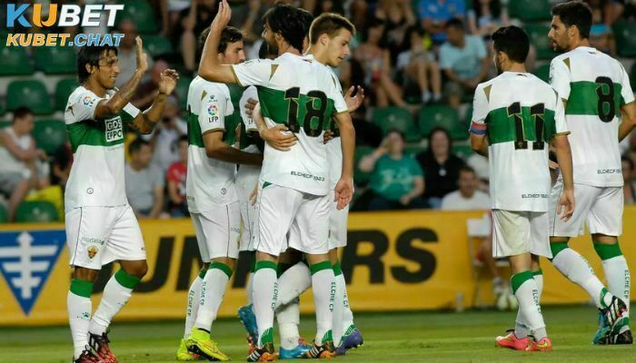 Nhận định soi kèo Real Madrid vs Elche 16/2 vào lúc 3h00 3 Phong độ Elche