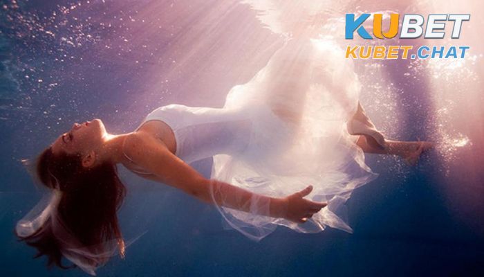 Nằm mơ thấy người chết đuối là điềm gì và đánh số nào chuẩn? 2 Lí giải 8 giấc mơ thấy người chết đuối