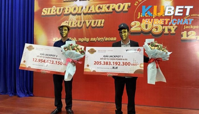 Mơ thấy trúng số điềm báo gì? Nên đánh con nào? 2 Nằm mơ thấy trúng số là một người lạ