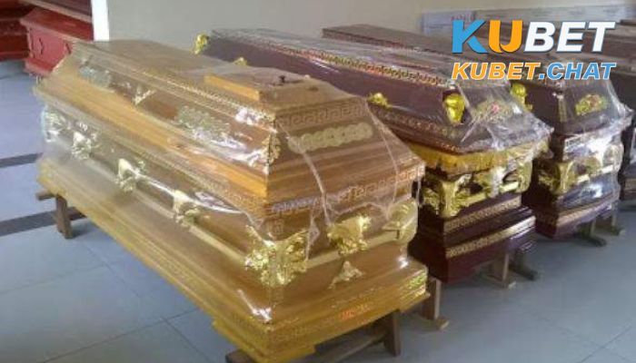 Mơ thấy quan tài màu vàng điềm gì? Con số may mắn nên đánh 1 Mơ thấy quan tài màu vàng ý nghĩa gì?