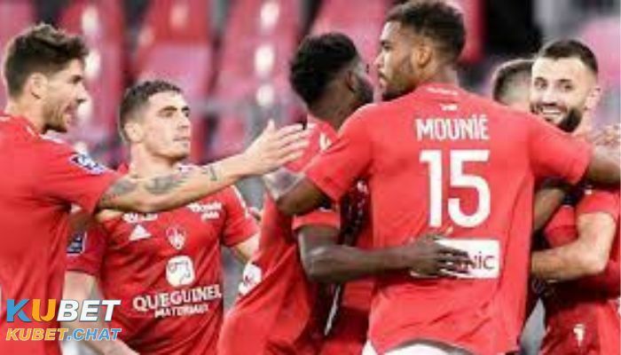 Soi kèo Troyes vs Brest 19/3 vào lúc 21h00 - Vô địch quốc gia Pháp 3 Phong độ đội khách Brest