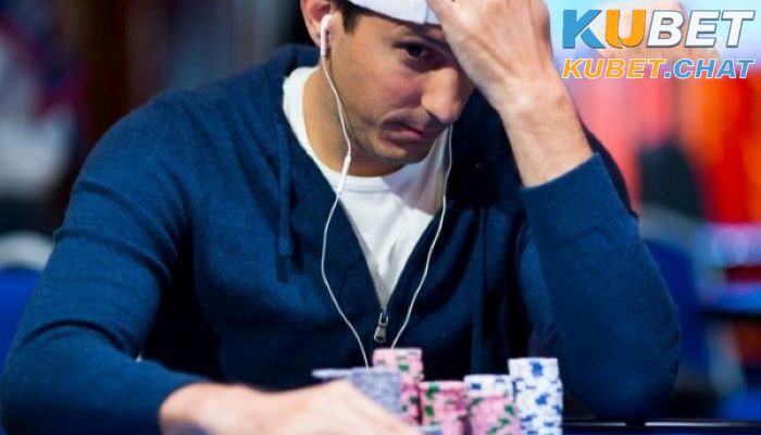 5 thần bài Poker nổi tiếng khắp thế giới - Một số mẹo chơi! 7 Thần bài Poker Haralabos Voulgari