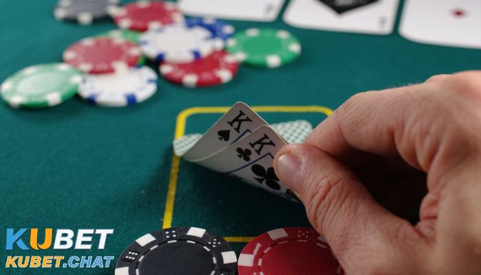 Xác suất Poker - Tìm hiểu 2 cách tính Outs và Odds siêu chuẩn 3 Tính xác suất Poker bằng nhiều phương pháp